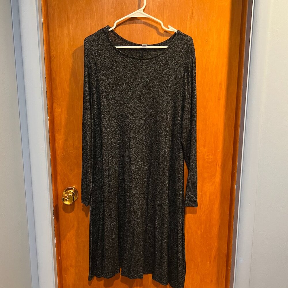 Old Navy Long Sleeve Grey/Black Swing Dress – Size XL